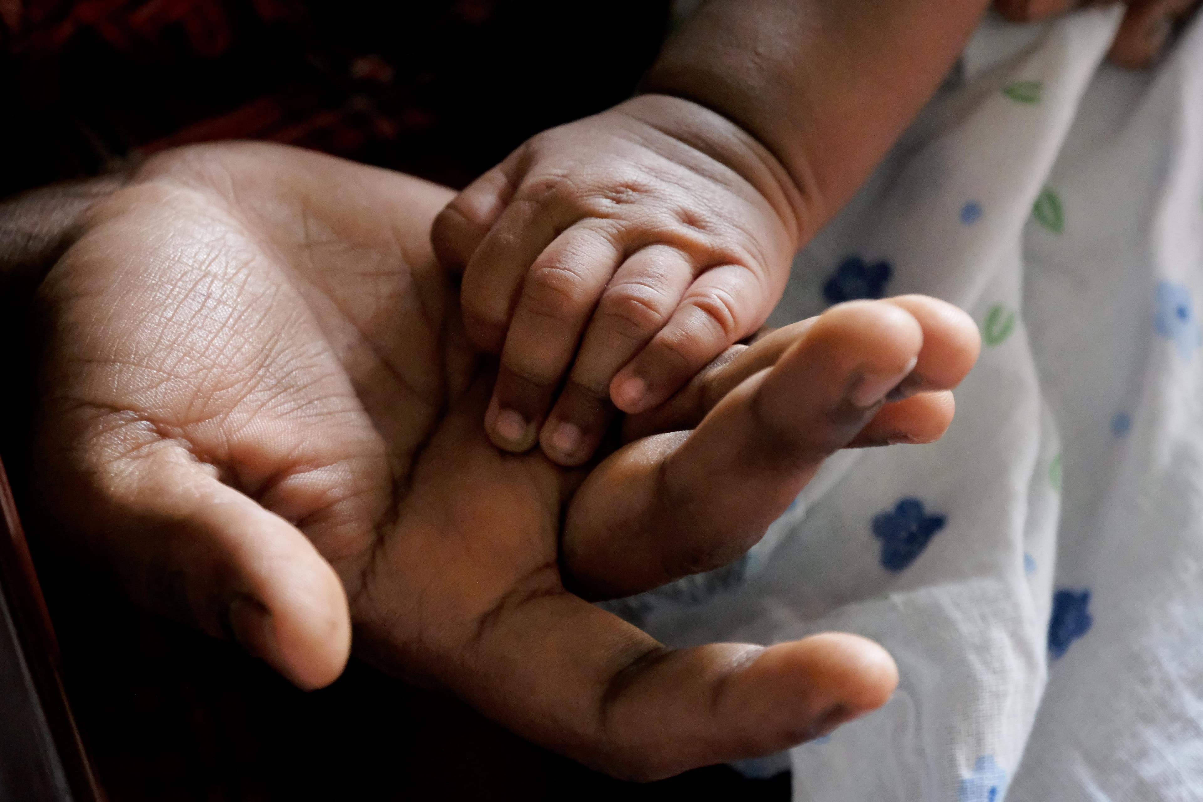 Hand holding - Sri lanka 2022